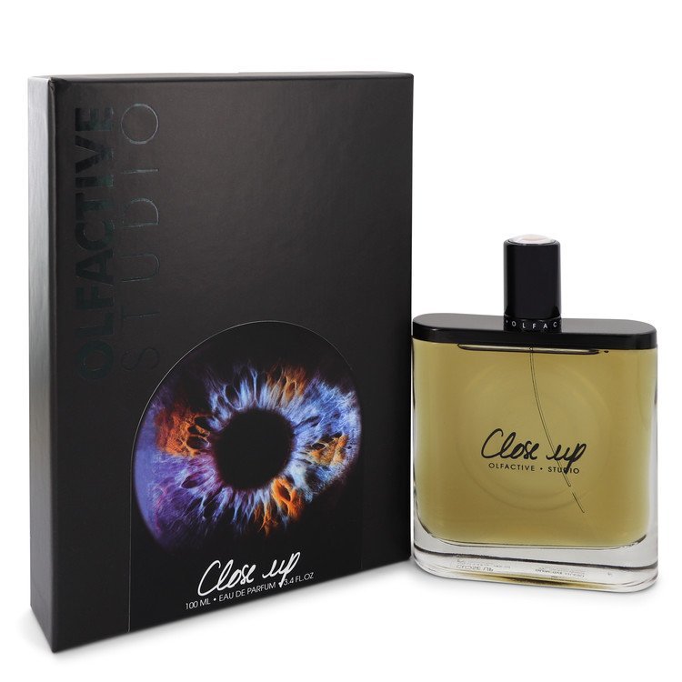 Olfactive Studio Close Up by Olfactive Studio Eau De Parfum Spray (Unisex) 3.3 oz for Women - Thesavour
